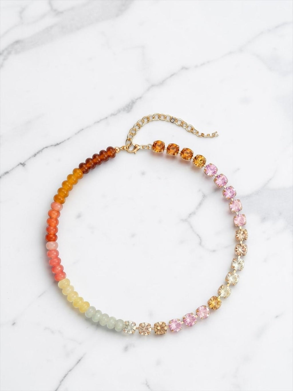 Glitter half crystals necklace