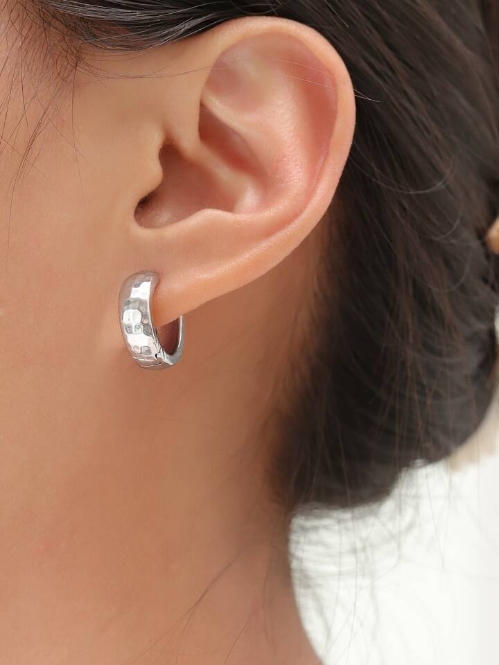 Beautiful Gold or Silver Hammered Hug Earrings