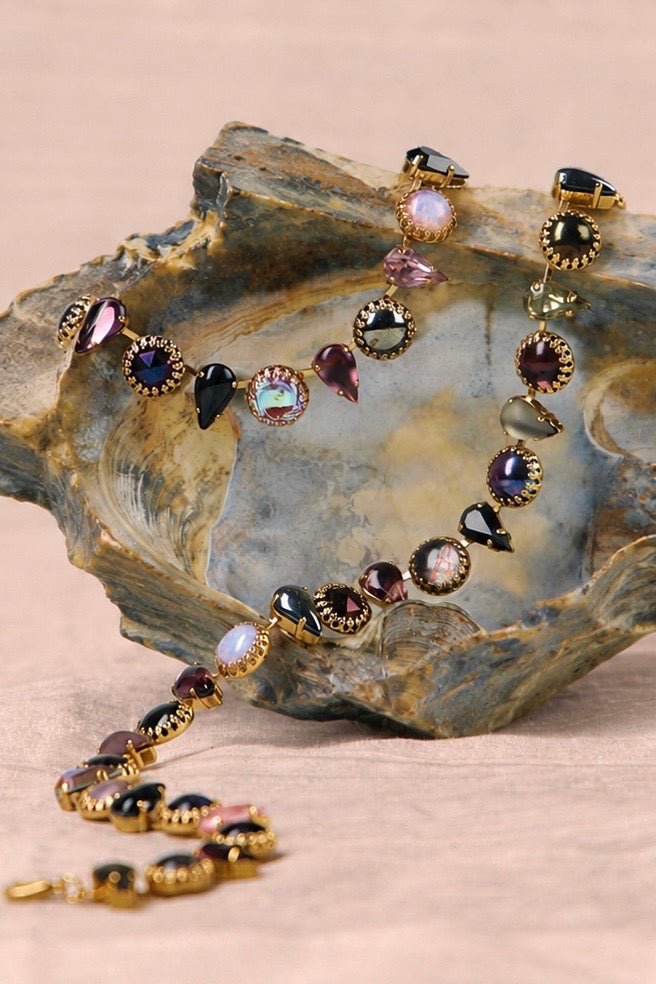 Layering Choker in Punk Rocks (Gold)