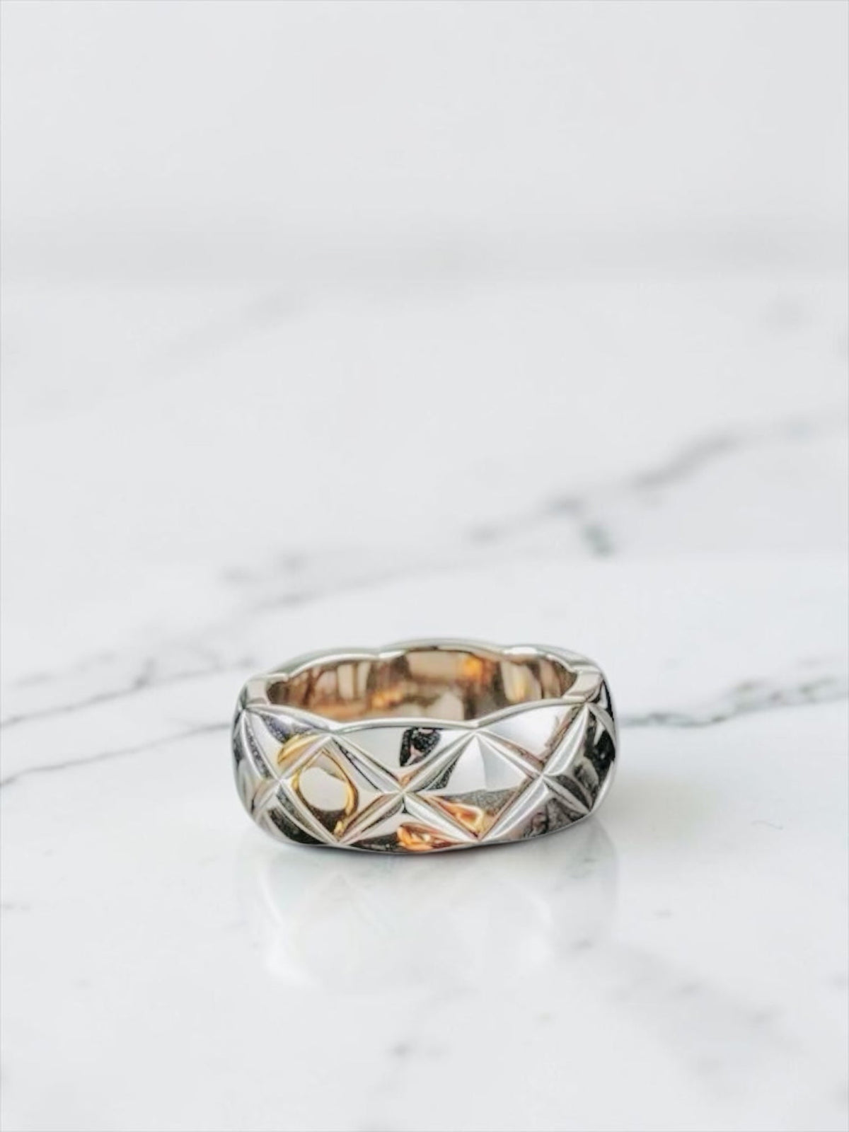 Finger ring