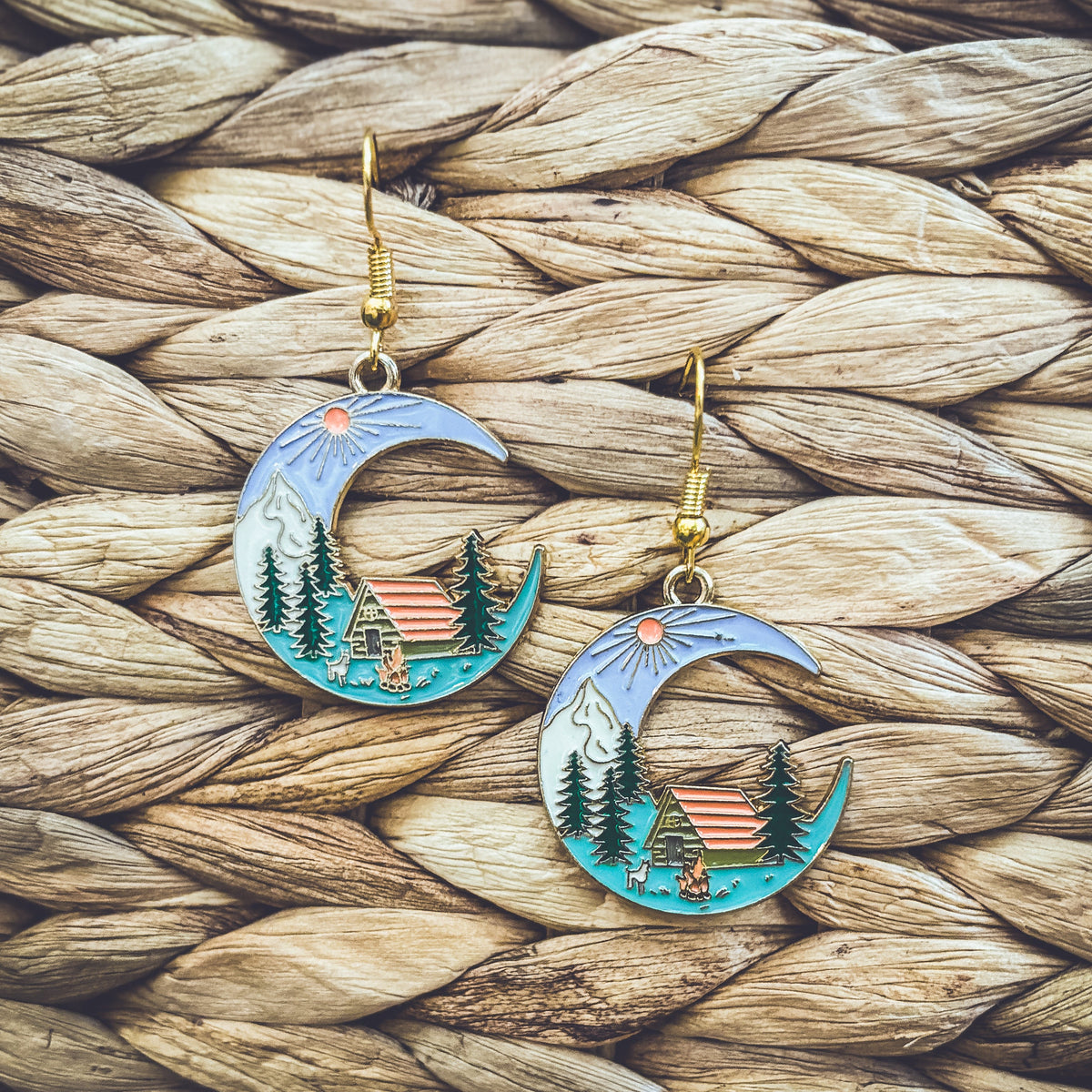 Beautiful Cabin Earrings
