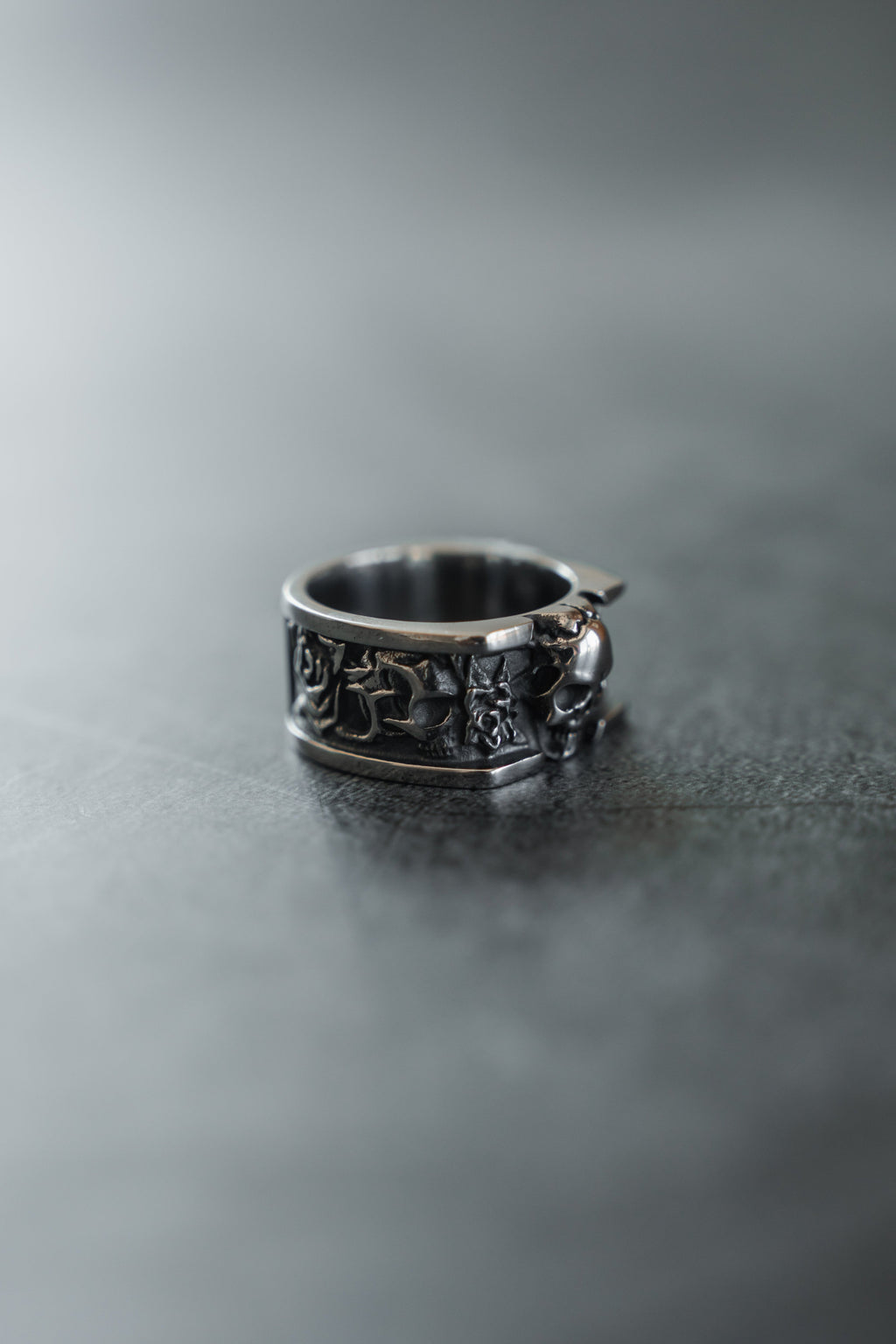 Outlaw Ring