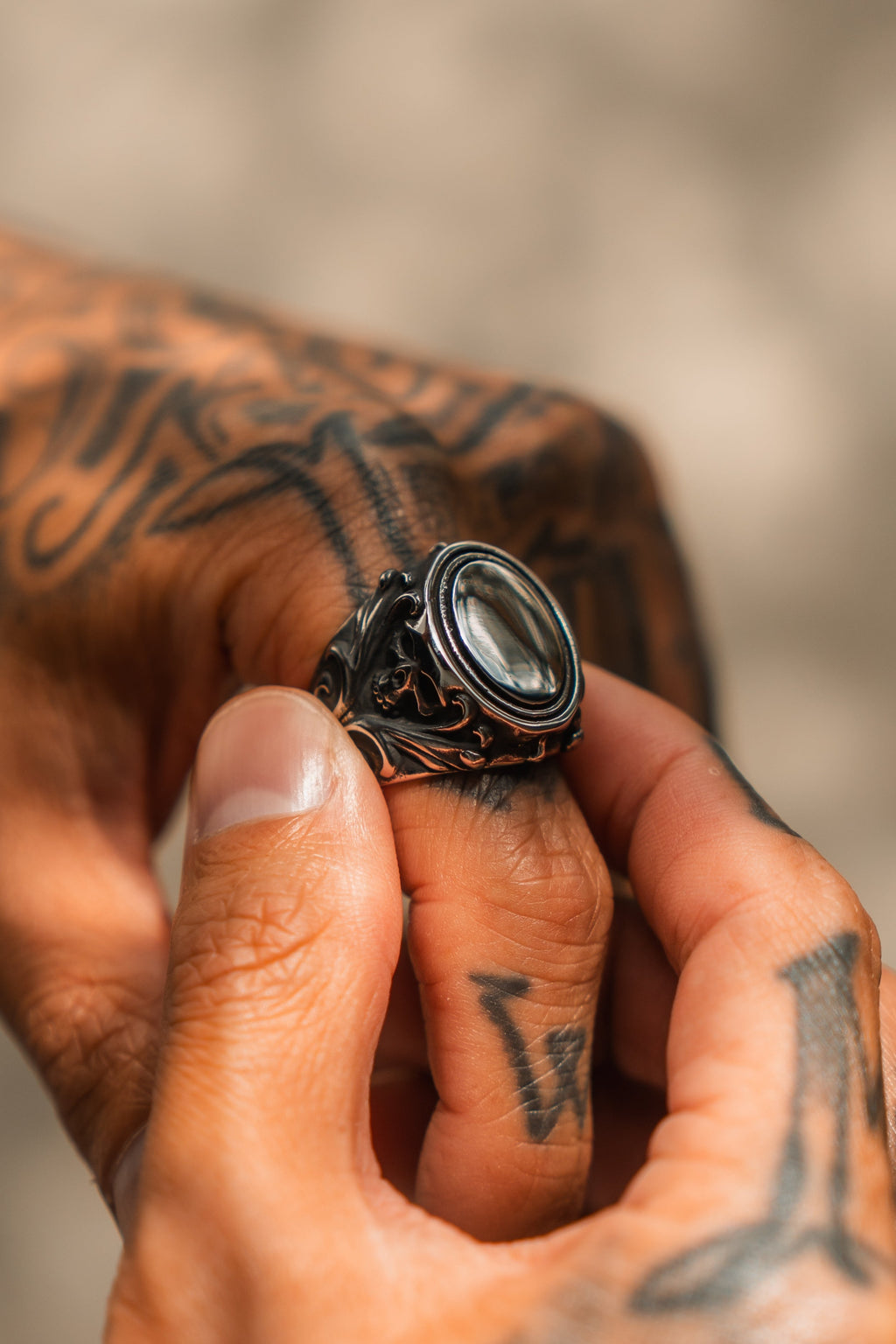No Face Ring