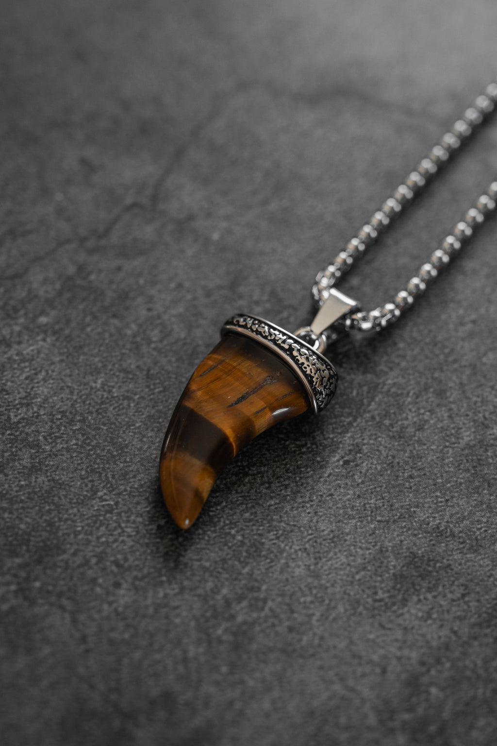 Bear Claw Pendant Necklace