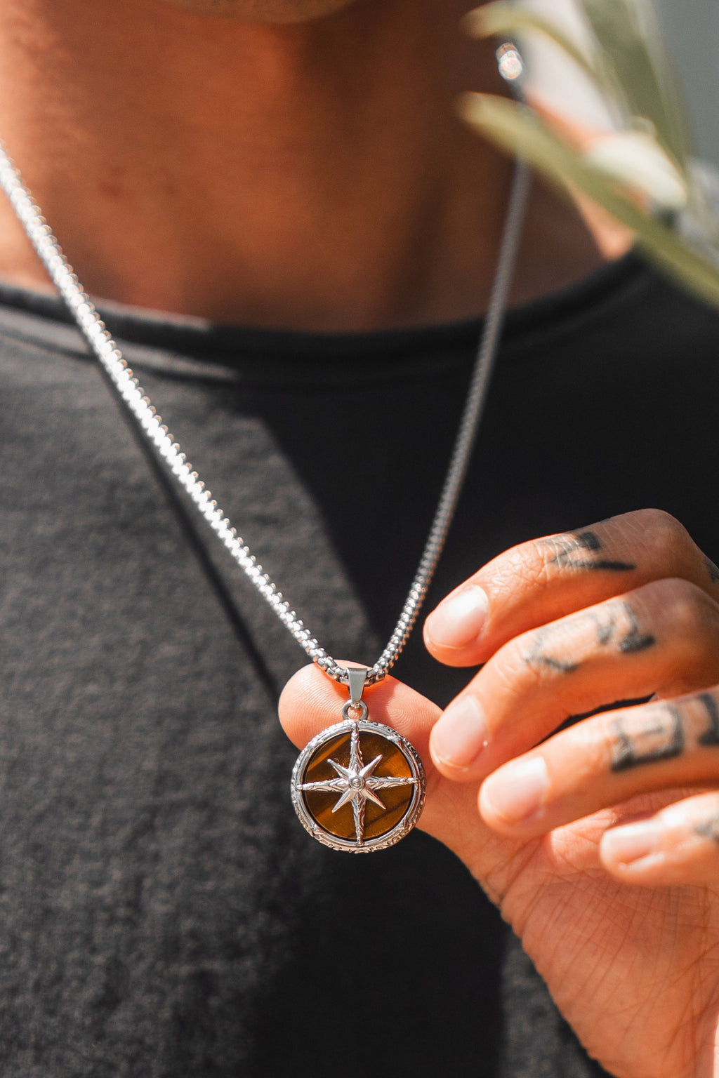 Guide of the Tiger Necklace