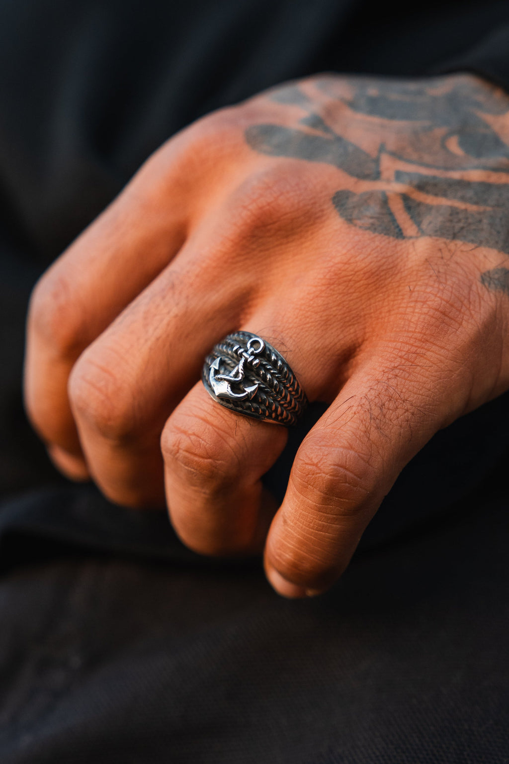 The Captain's Anchor Ring