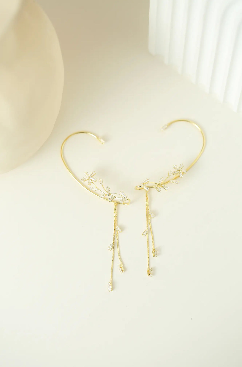 Gold Laurel Wreath Dangle Cuff Earring
