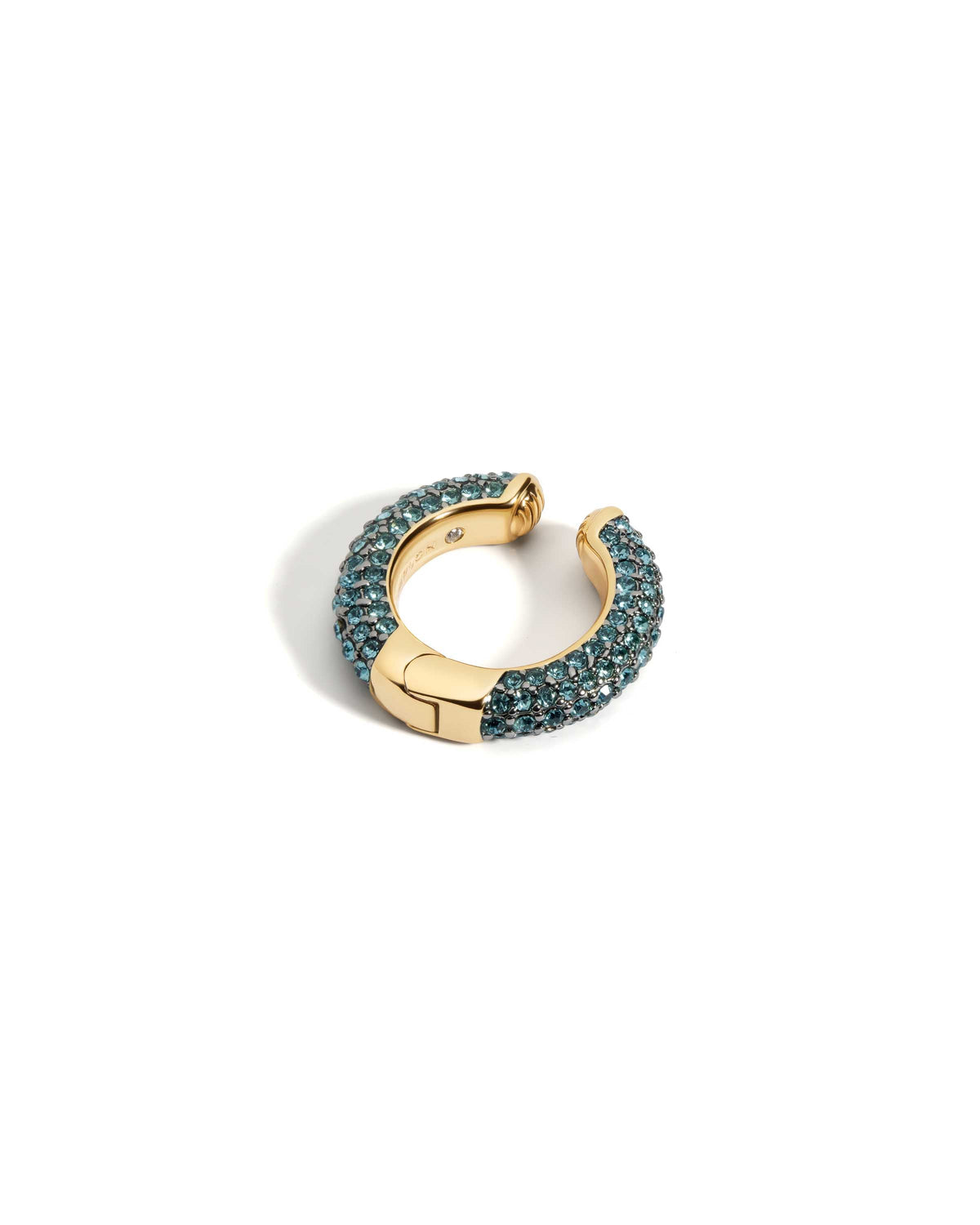 Eva Pavé Ear Cuff