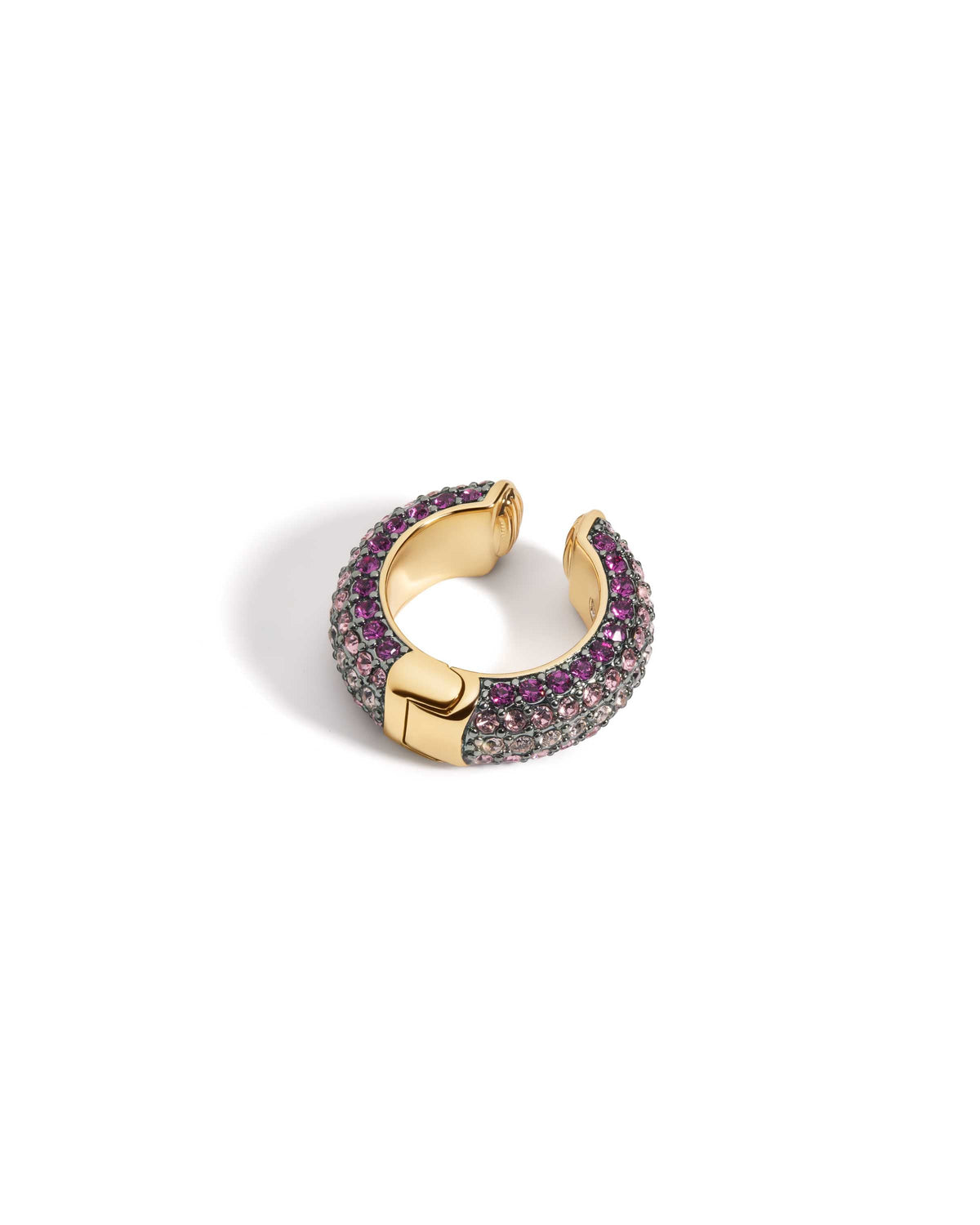 Eva Pavé Ear Cuff
