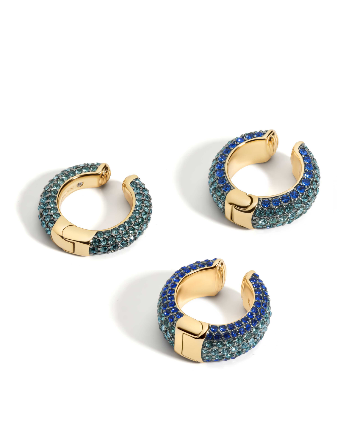 Eva Pavé Ear Cuff