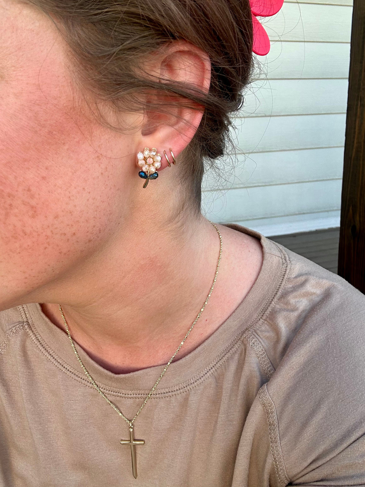 Beautiful Dainty Flower Studs