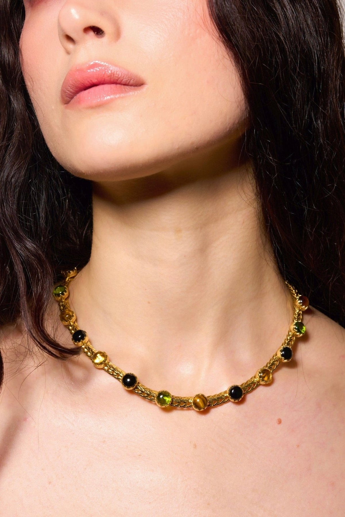 Chainmail Choker in Evil (Gold)