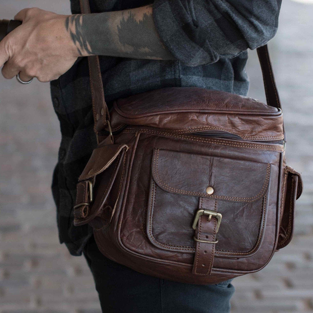 The Simmons Camera Bag