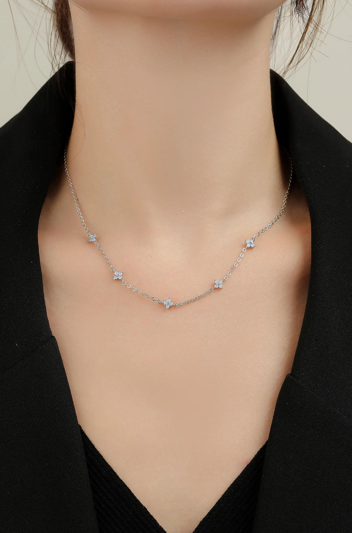 Dainty Blue Flower Necklace
