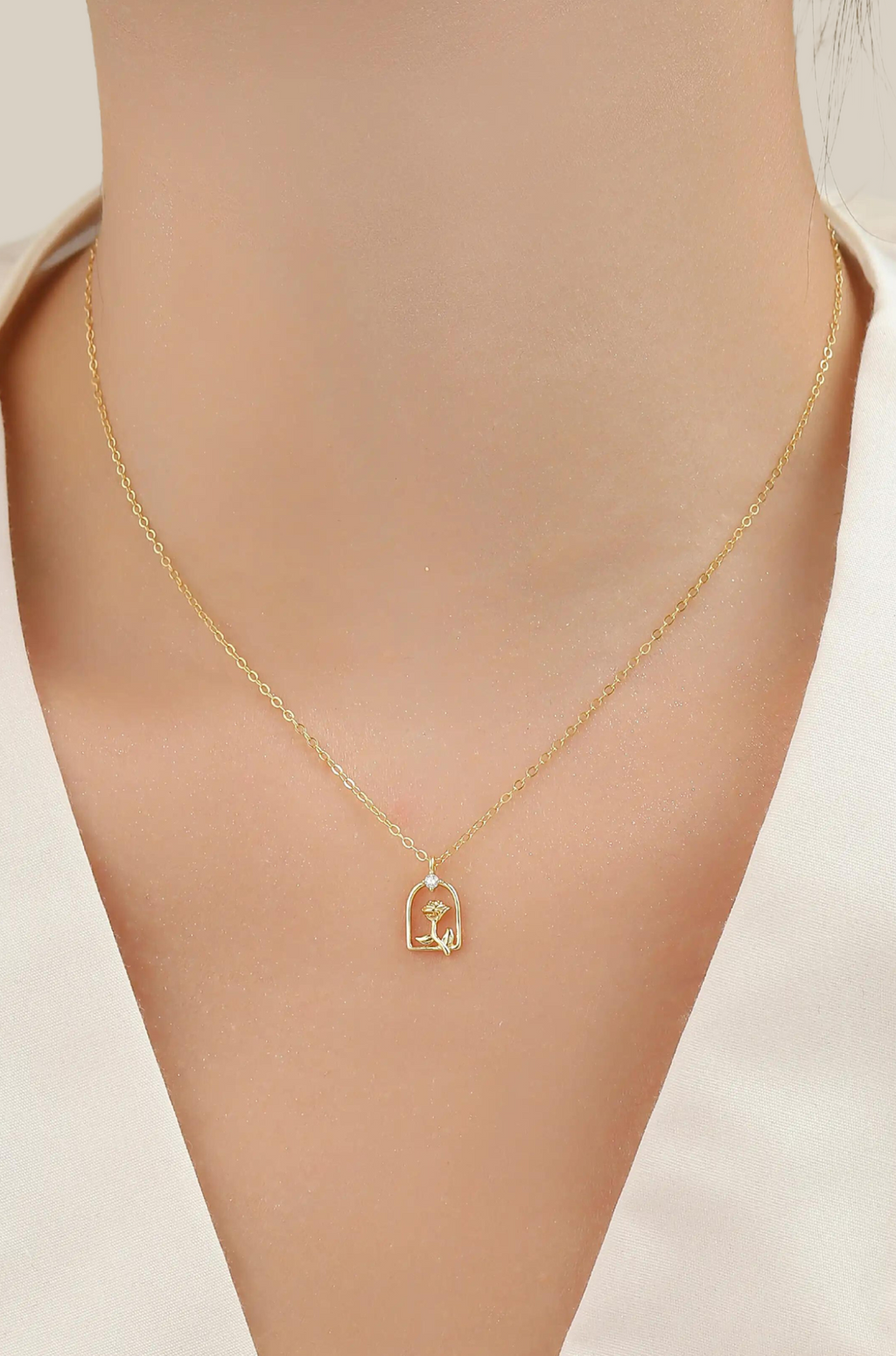 Bird's Nest Rose Flower Necklace