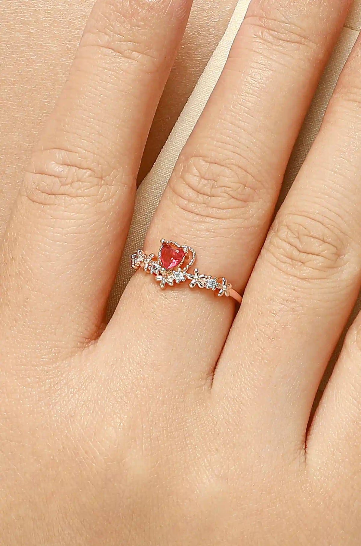 Chibi Small Heart Ring