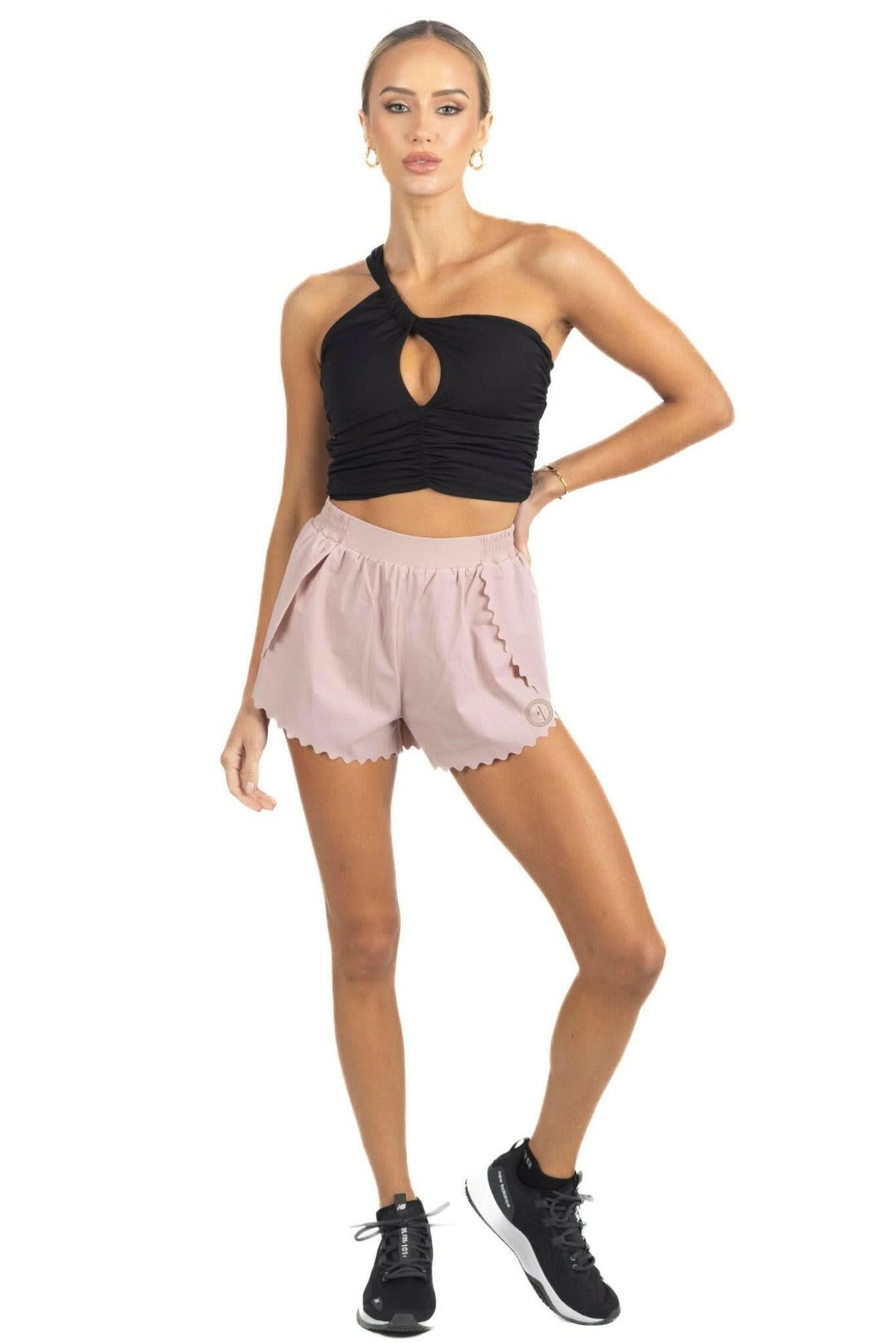 Chloe Romantic Scalloped Detailing Shorts in Soft Pink