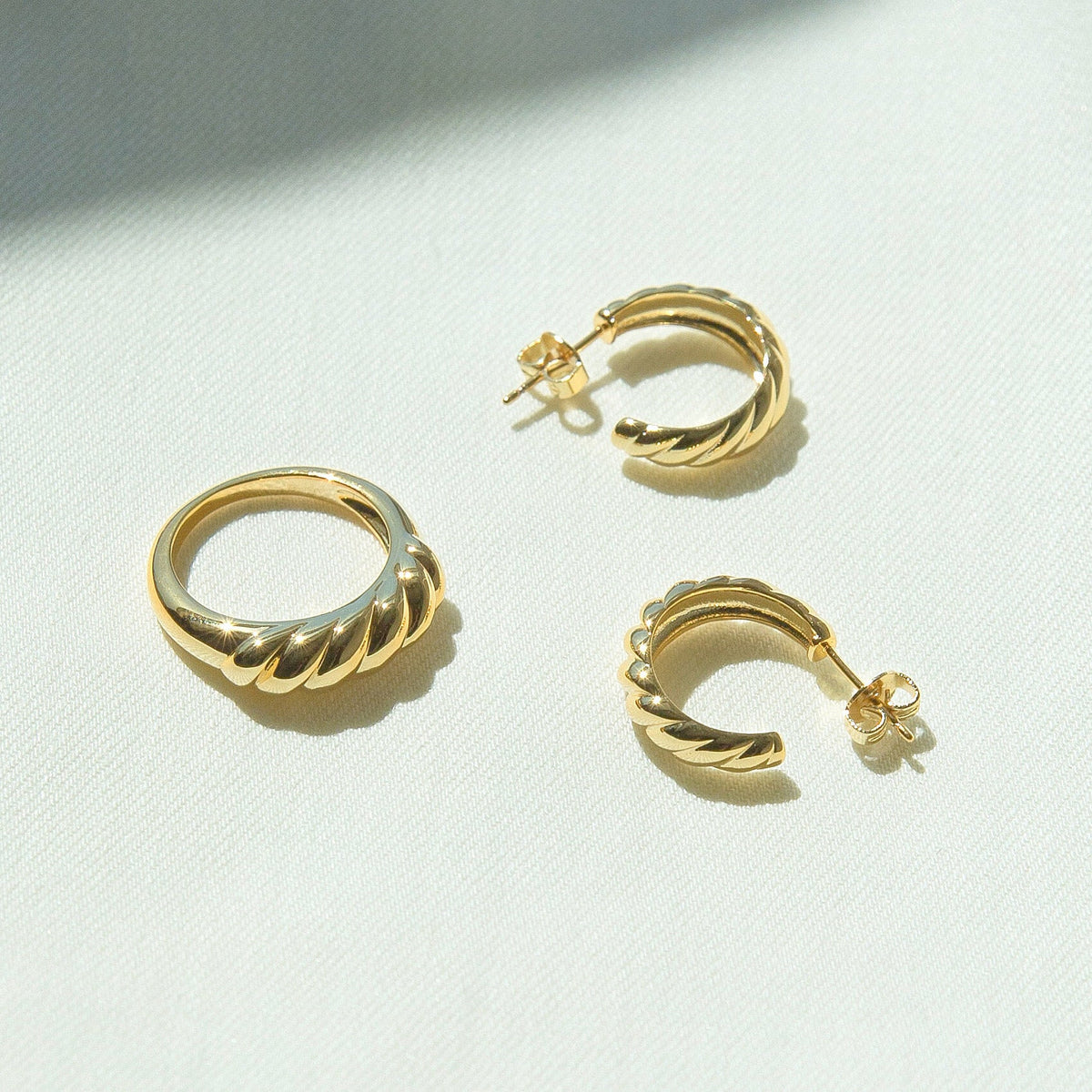 Croissant Ring