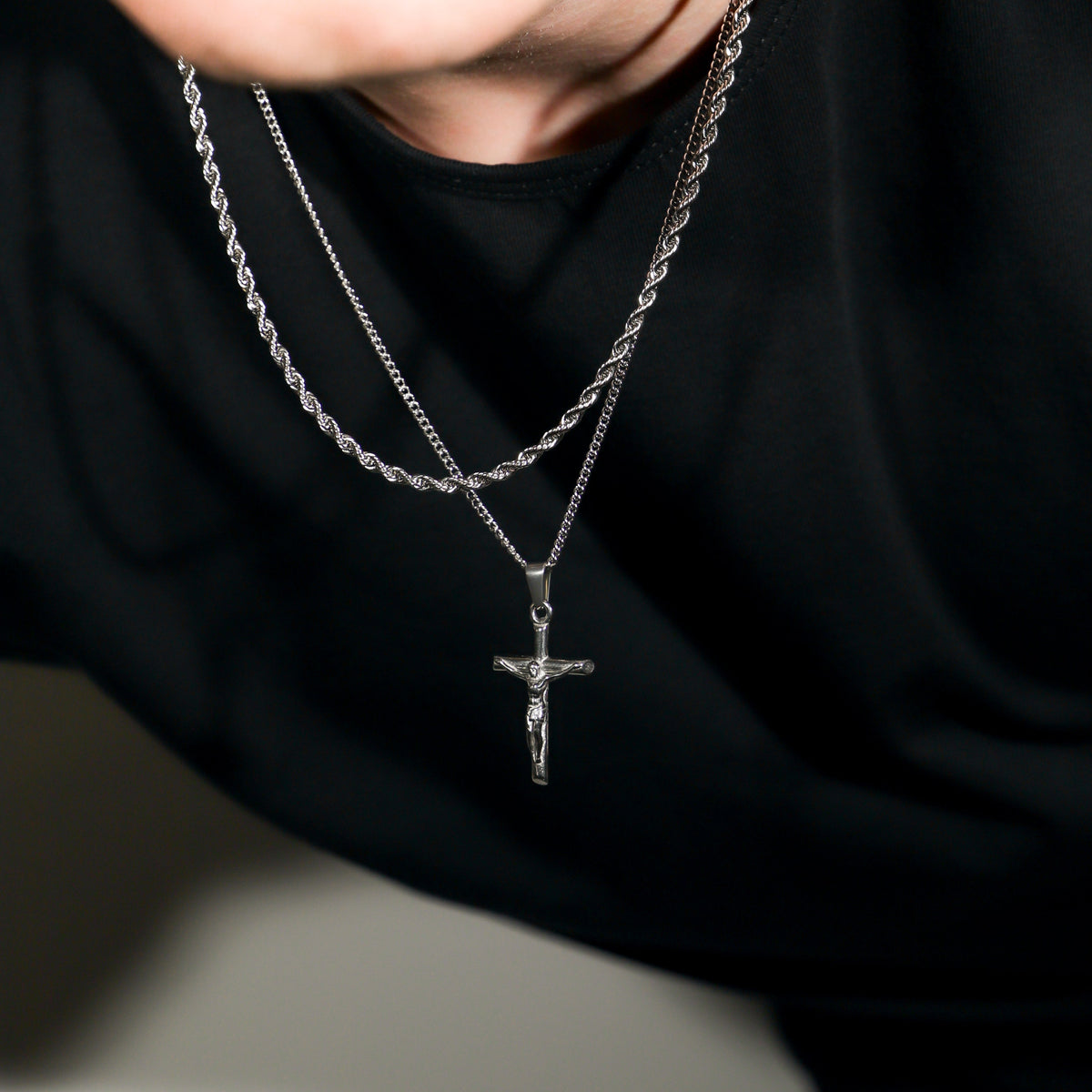 Crucifix Pendant Rope Gold Set