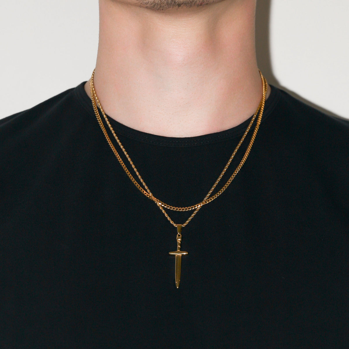 Dagger Pendant Set