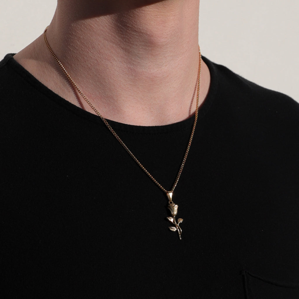 Rose Pendant Gold Rope Set