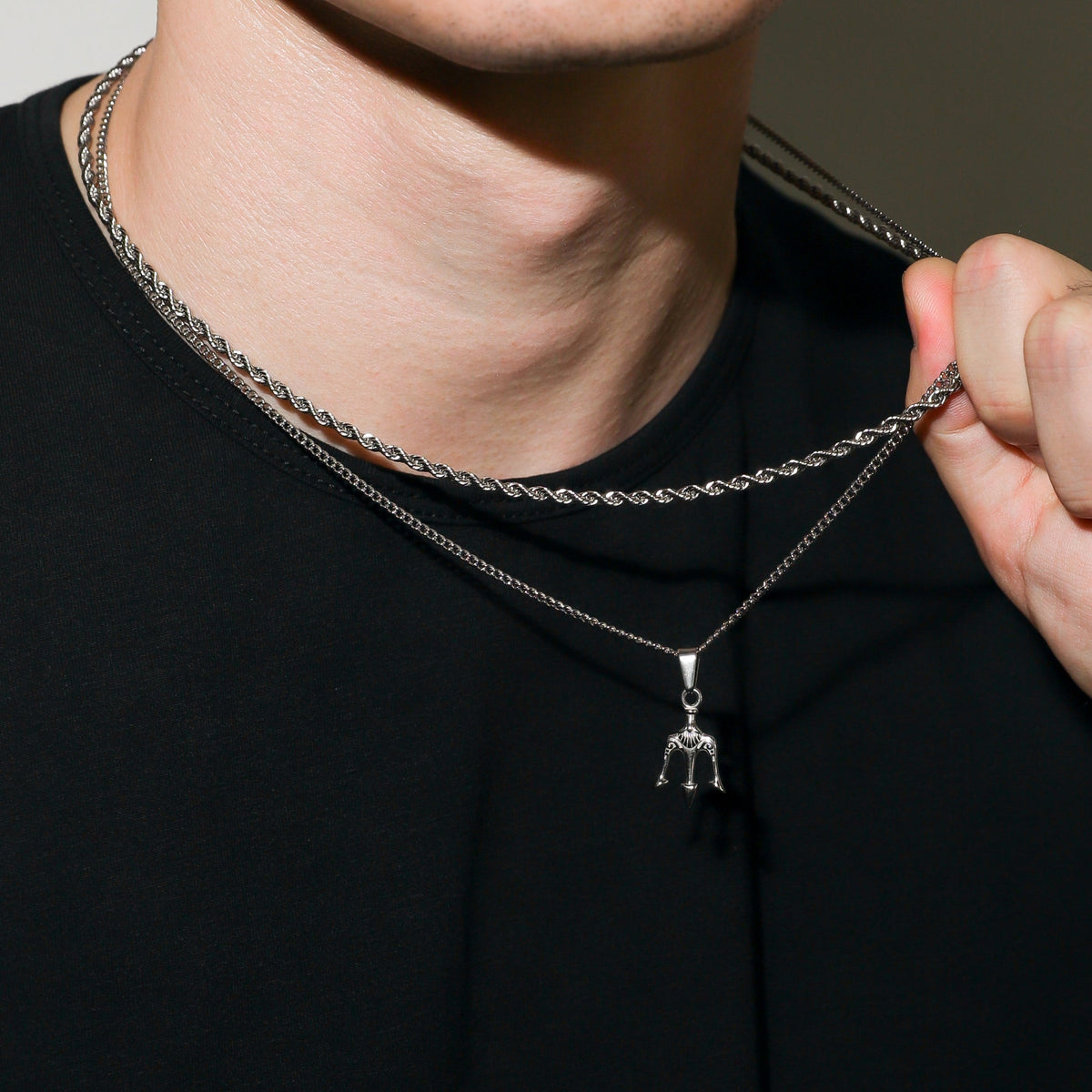 Neptune's Trident Pendant Gold Set