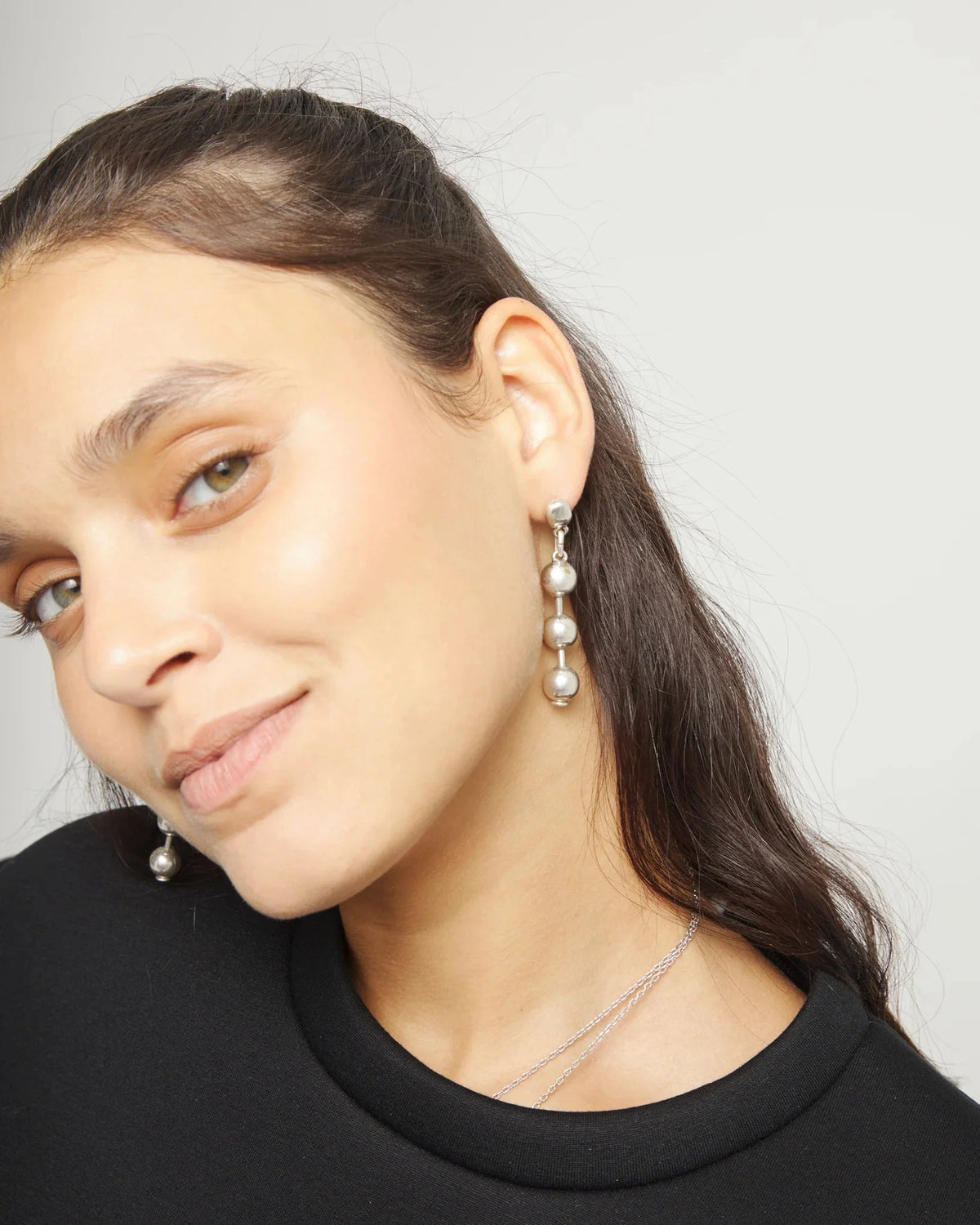Uno De 50 Bead drop earrings Silver