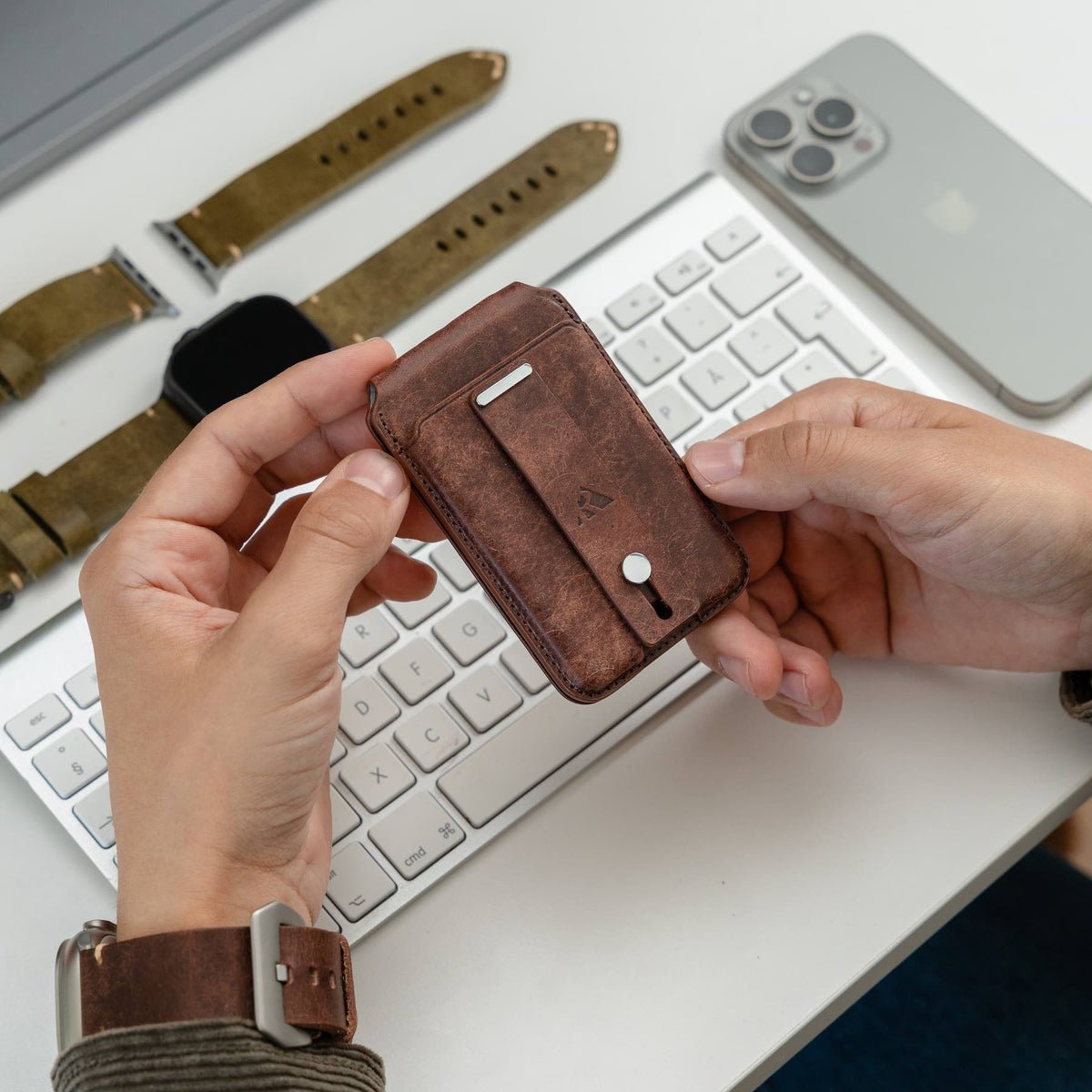 Magnetic Cardholder